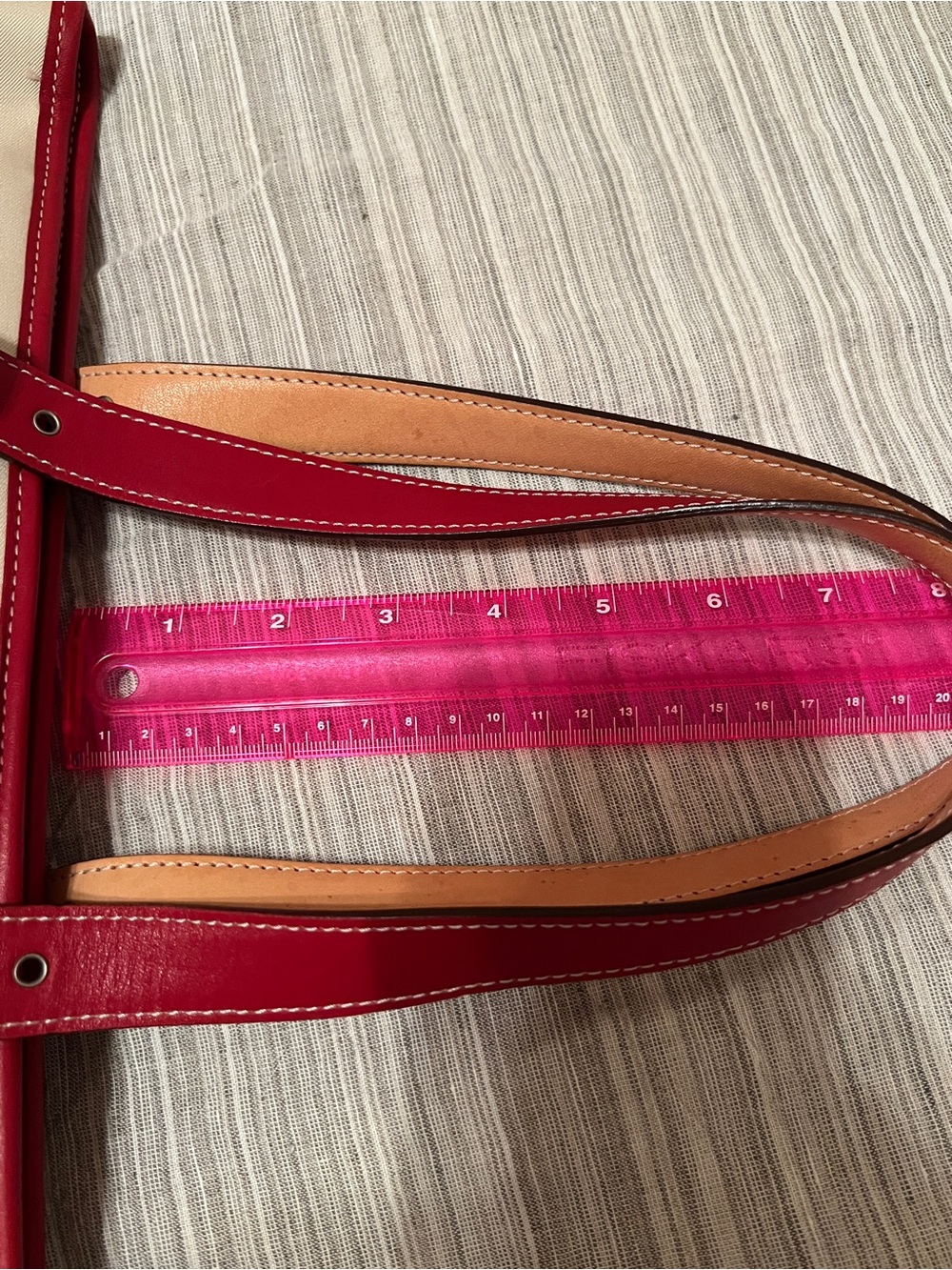 Coach Hampton Natural Canvas w
Red & Natural Leather Nickel
Hardware - Picture 15 of 15